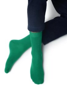 Носки  OMSA  ECO   401 Colors Verde Foresta  цвет "зеленый лес"  45-47 8053610496383